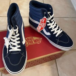 Vans Filmore Hi Top. New in box. Men’s size 10.5